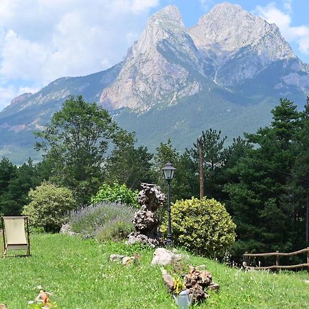 L'Indret Del Pedraforca Adults Only Hotel ซัลเดส ภายนอก รูปภาพ