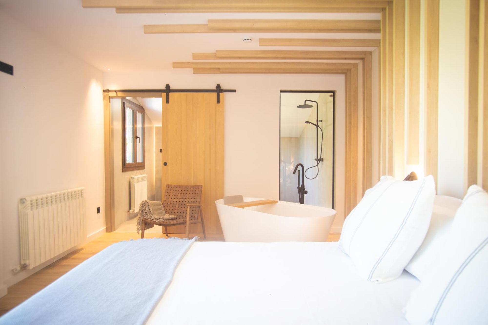 L'Indret Del Pedraforca Adults Only Hotel ซัลเดส ภายนอก รูปภาพ